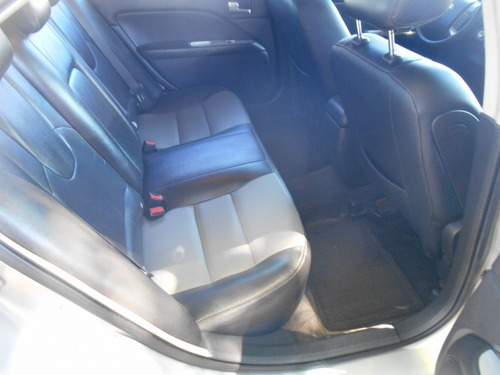Imagem 9 de 13 de Fusion Sel 2.5 16v 173cv Aut.