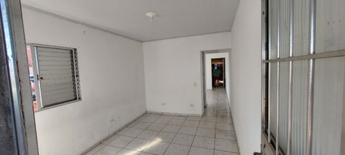 Vendo Casa Sobrado Com 3 Alugueis Sobrado Tem Tres Casas Todas Com Agua E Luz Independente Proximo A Tudo