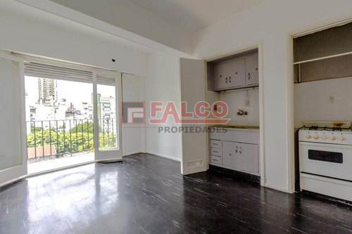 Bacacay 1000 - Monoambiente - Balcon Al Frente