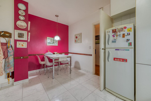 Vende Departamento 3 Amb. Estilo Frances. Belgrano