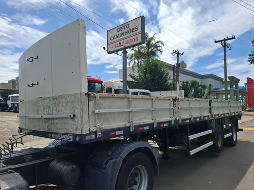 Carreta Randon Carga Seca 2 Eixos C/ Pneus