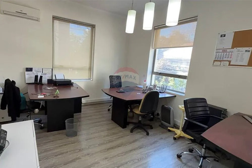 Casa Comercial 339 M² Construidos - Providencia