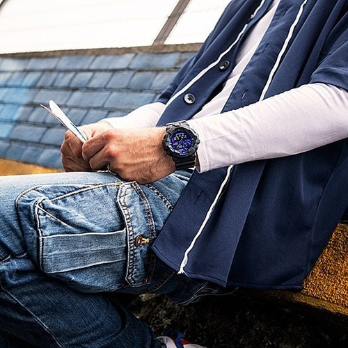 Imagen 6 de 9 de Reloj Casio G-shock Youth Ga-700vb-1acr