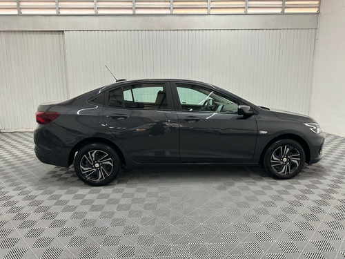 Chevrolet Onix plus 1.0 Lt 4p