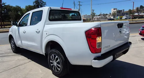 Nissan NP300 2.5 Pick-up Dh Aa Pack Seg Mt