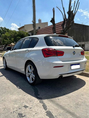 Imagen 4 de 11 de Bmw Serie 1 2018 1.5 118i Sport Line 136cv