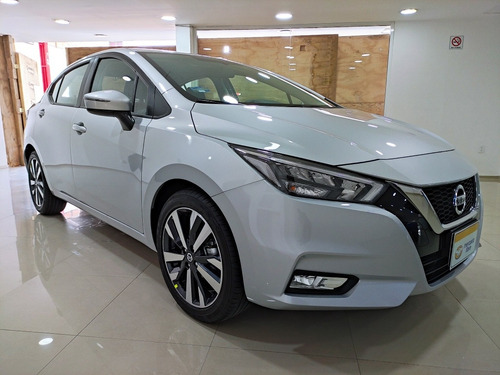 Imagen 2 de 15 de Versa Exclusive Cvt Sin Comisiòn Mas Seguro Gratis 1 Año