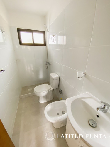 Casa En Pinares- Ref: 1425