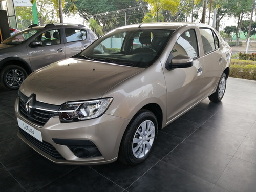 Imagen 1 de 11 de Renault Logan Life 2022