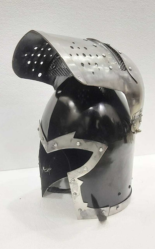 Casco Medieval Tipo Barbuta Con Visera