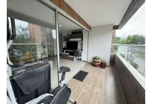 Venta De Apartamento En Calasanz, Espacioso Y Excelente Ubicación