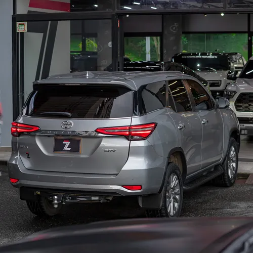Toyota Fortuner Srv 2.4 2022