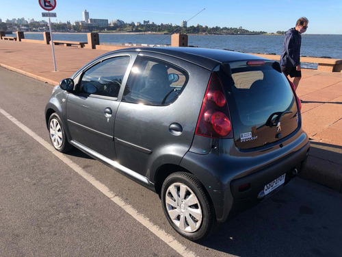 Peugeot 107 2014 1.0 Full