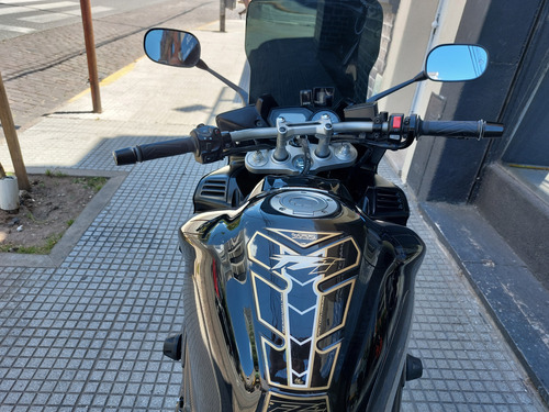 Yamaha Fz1 Sports