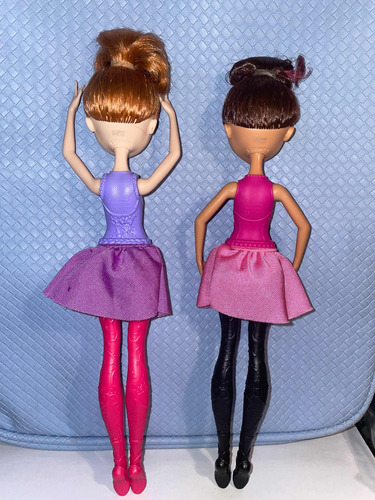 055 - Ever After High - 2 Balairinas Holly Ohair Doll Bale (Usado)