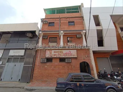 Hotel y resort en venta