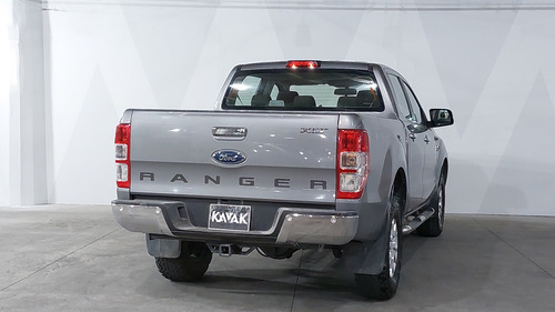 Ford Ranger 3.2 DIESEL XLT CREW CAB AUTO 4WD