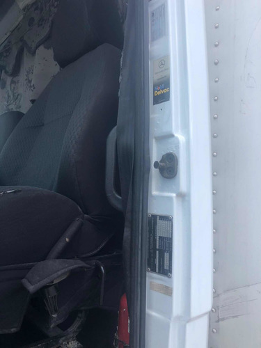 Mb L 1620 6x2 2007 Motor Novo Bau 10,5 Mugen Caminhoes