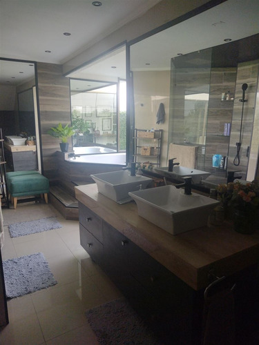 Casa Venta De 3 Dorm, 3baños, 2 Estacionamiento, Puente Alto