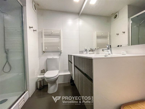 Departamento En Venta De 4 Dorm. En Lo Barnechea