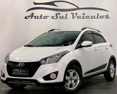 Imagem 1 de 12 de Hyundai Hb20x 2015 1.6 Style Flex 5p