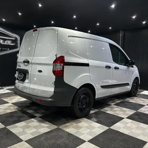 Ford Transit Courier 1.0 L3 2pl Courier