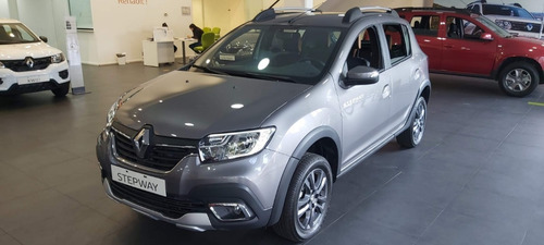 Imagen 8 de 15 de Autos Y Camionetas Renault Sandero Stepway Toyota Yaris E