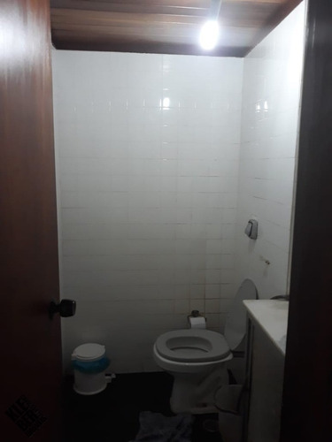 Sala Com Divisória, Ar Condicionado E Sanitário Privativo Edf Royal Trade, 1 Vaga De Garagem - Sa00131