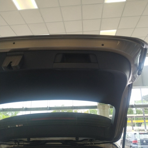 Imagen 15 de 25 de Volkswagen Taos 2023 1.4 250 Tsi Hero