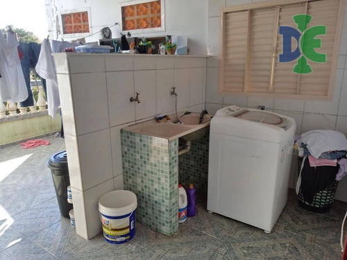 Sobrado Com 3 Dormitórios À Venda, 180 M² Por R$ 380.000,00 - Bandeira Branca - Jacareí/sp - So0156