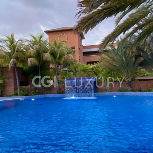 Cgi+ Luxury Lecheria, Vende Apartamento En Conjunto Residencial Puerto Mares