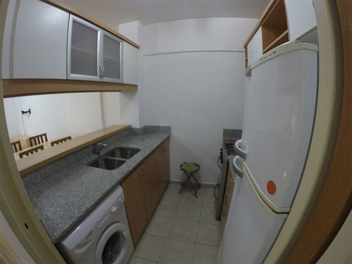Imagen 7 de 12 de Departamento De 1 Dormitorio En Barrio Norte