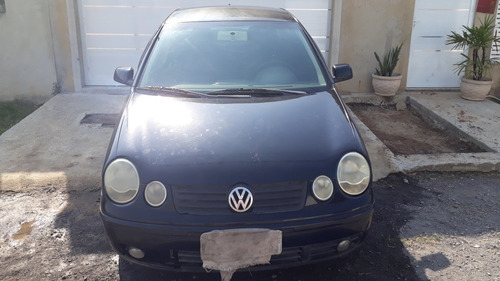 Volkswagen Polo Sedan 2006 1.6 Comfortline Total Flex 4p