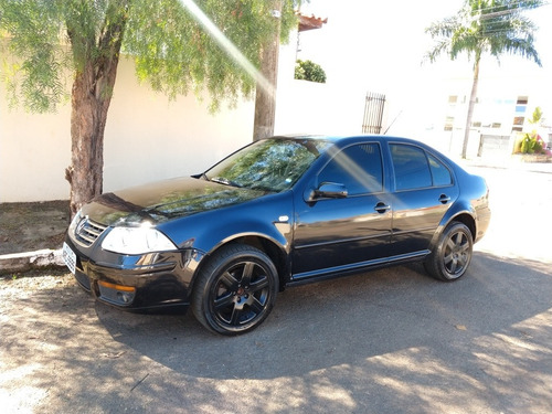 Volkswagen Bora 2.0 Total Flex 4p Automática 2010