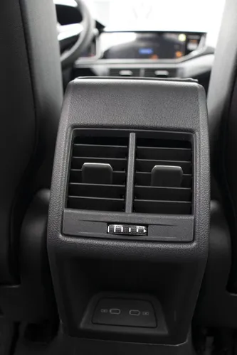 Volkswagen Virtus Comforline Select