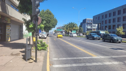 Bodega De 460 M2 Ubicada En Av. Carreras Concepción