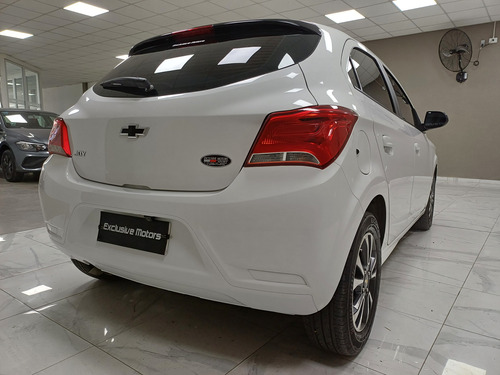 Chevrolet Onix 1.4 Black Edition 1.4