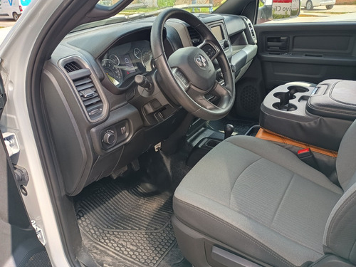 RAM 4000 5.7 6.7l Chasis Crew Cabina 4x4 At