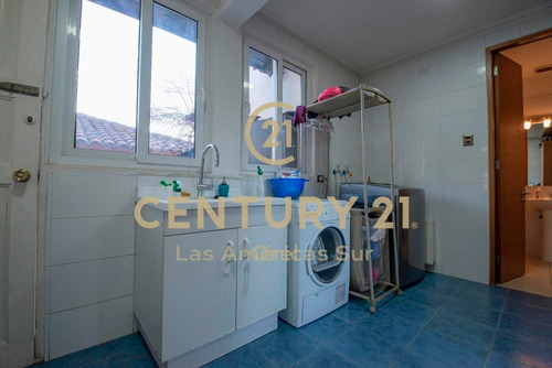 Casa Venta, 4 Dormitorios 5 Baños 6 Estacionamientos 300m...