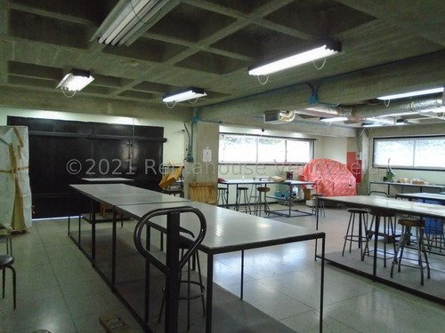 Edificio En Venta En Boleita Norte Caracas Edificio Industrial Edificios En Caracas Angela Tochon