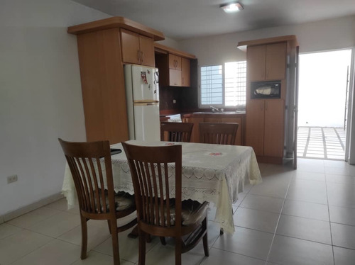 Imagen 4 de 14 de Townhouse En Venta. La Morita / 04121368338