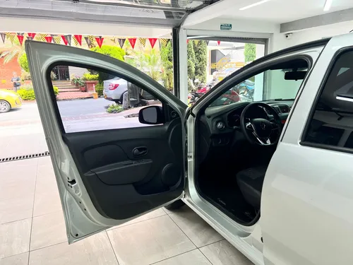 Renault Logan Mt 2023