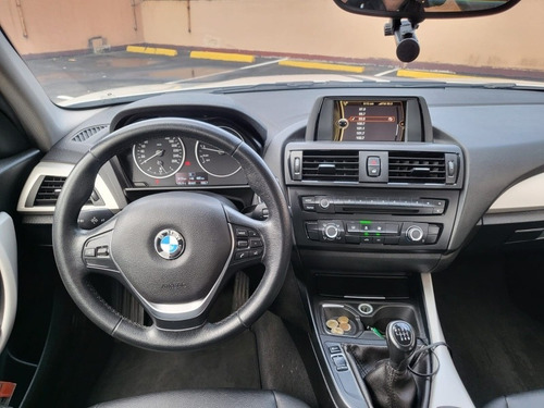 Imagen 5 de 10 de Bmw Serie 1 2014 1.6 116i F20 Urban Line