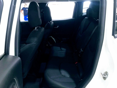 Imagem 9 de 10 de Renegade 1.8 Sport - 2018 - Automatico