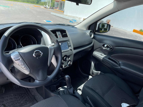 Imagen 12 de 15 de Nissan Versa 1.6 Advance Mt 2019