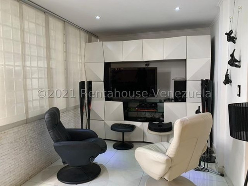 Imagen 11 de 14 de Casa En Venta Urb. Santa Inés # 21-25049