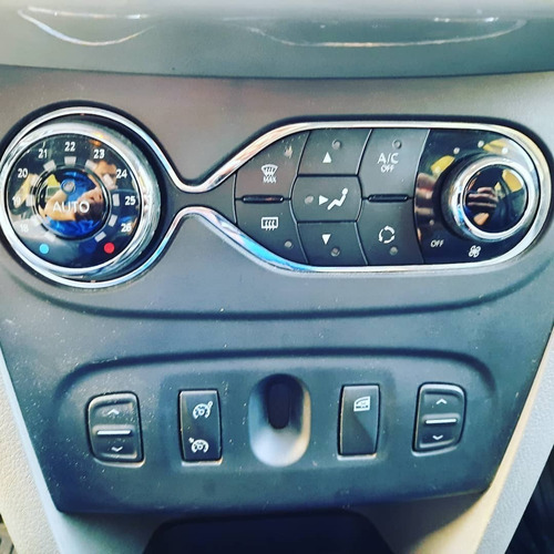 Imagen 8 de 11 de Renault Logan
