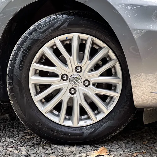 Suzuki Swift Dzire AT