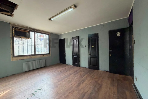 Arriendo Oficina Con Galpón Viel/autop Central