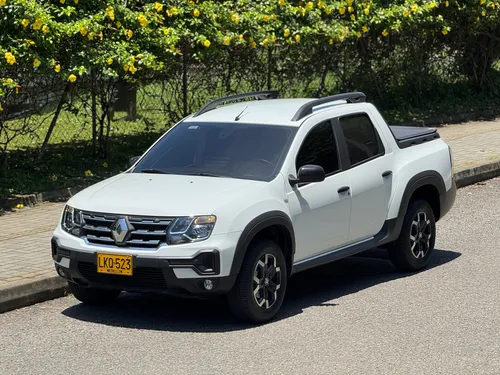 Renault Duster Oroch 2.0 Intens